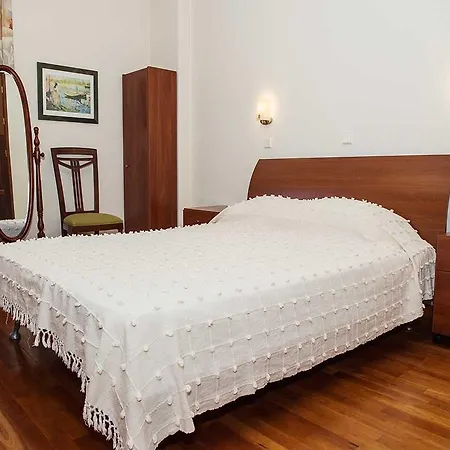 Golden Nest Corfu Apartment
